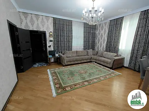 Satılır 6 otaqlı həyət evi 300 m²
