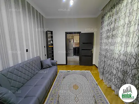 Satılır 6 otaqlı həyət evi 300 m²