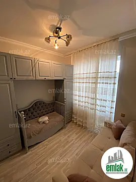 Satılır 3 otaqlı yeni tikili 93 m²