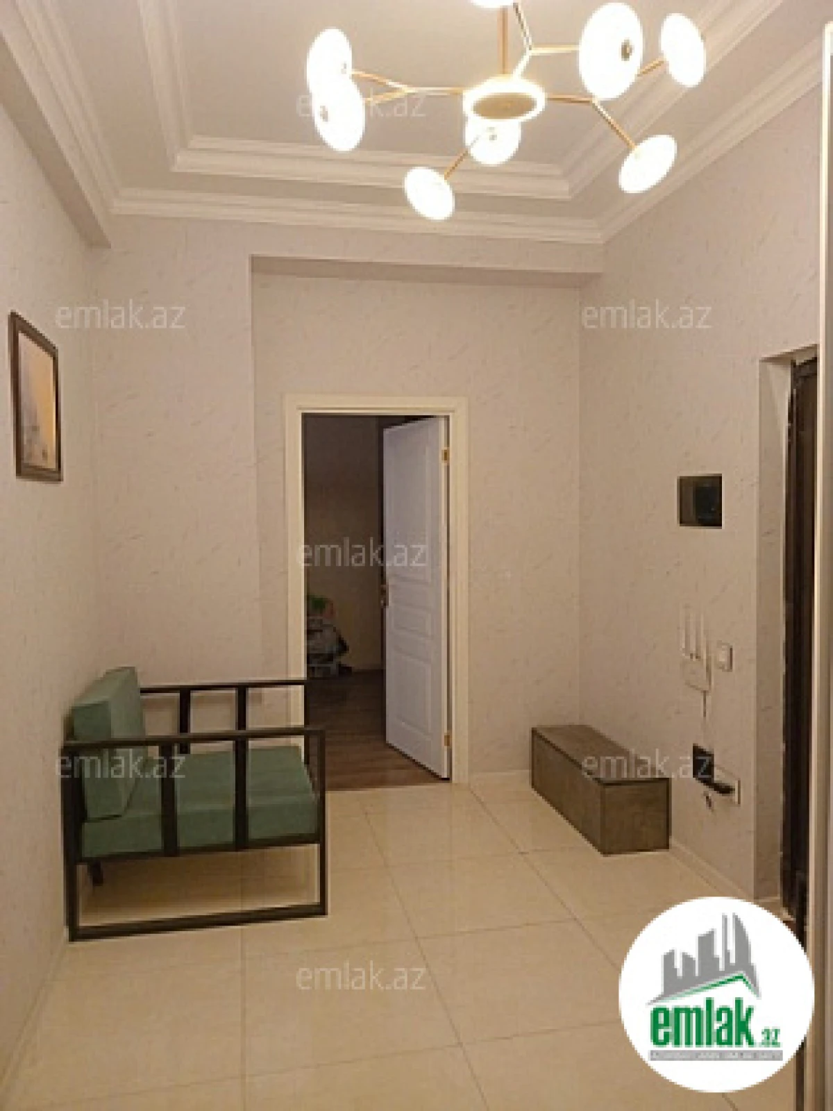 Satılır 3 otaqlı yeni tikili 110 m²