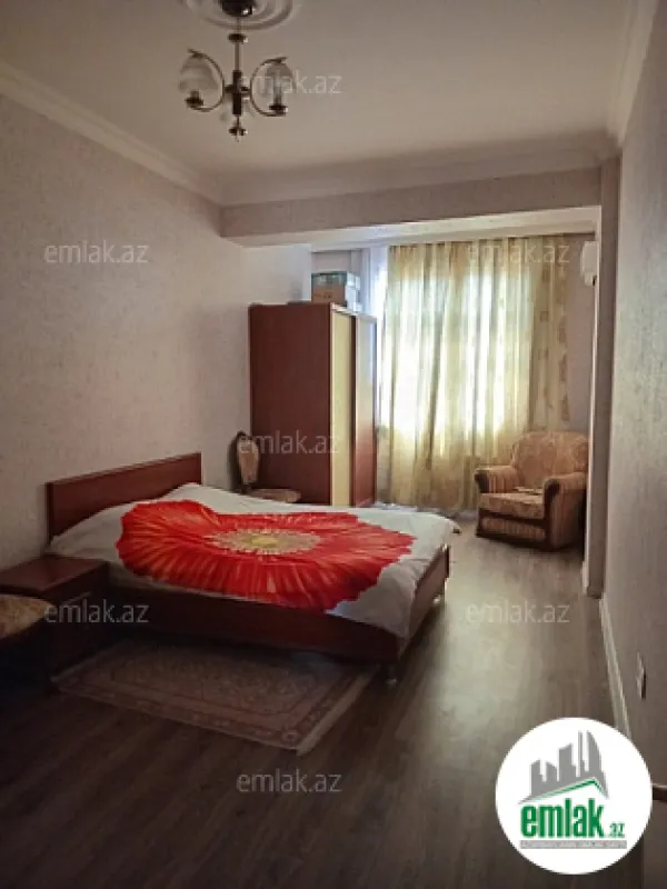 Satılır 3 otaqlı yeni tikili 110 m²