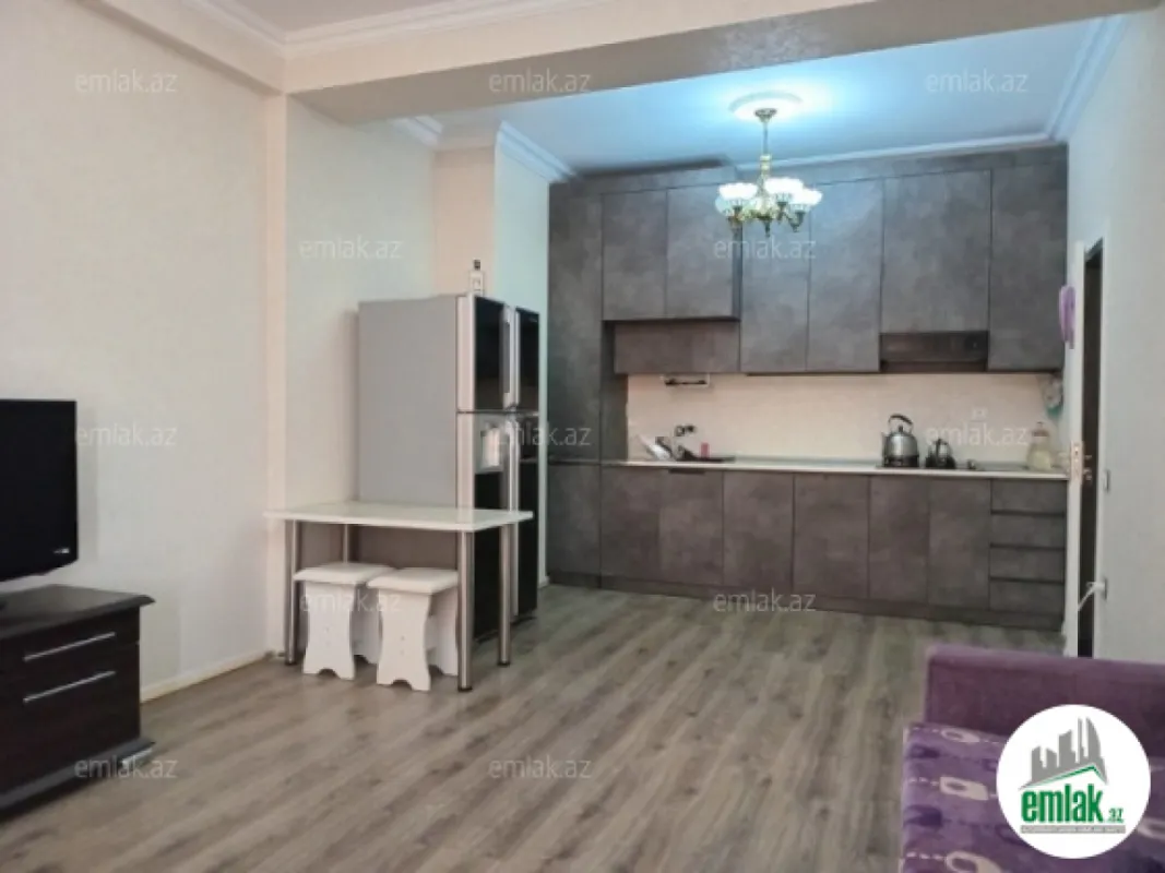 Satılır 3 otaqlı yeni tikili 110 m²