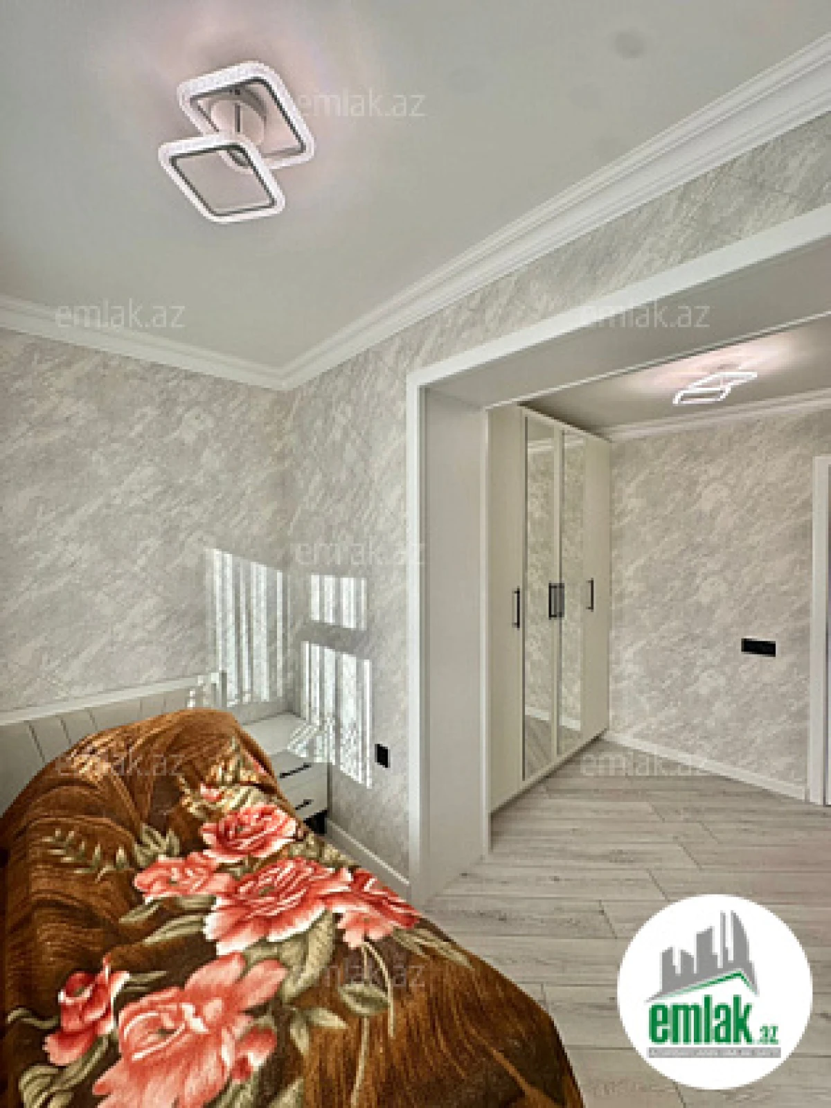 Satılır 3 otaqlı köhnə tikili 62 m²