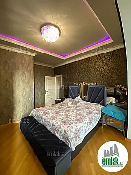 Satılır 3 otaqlı yeni tikili 110 m²