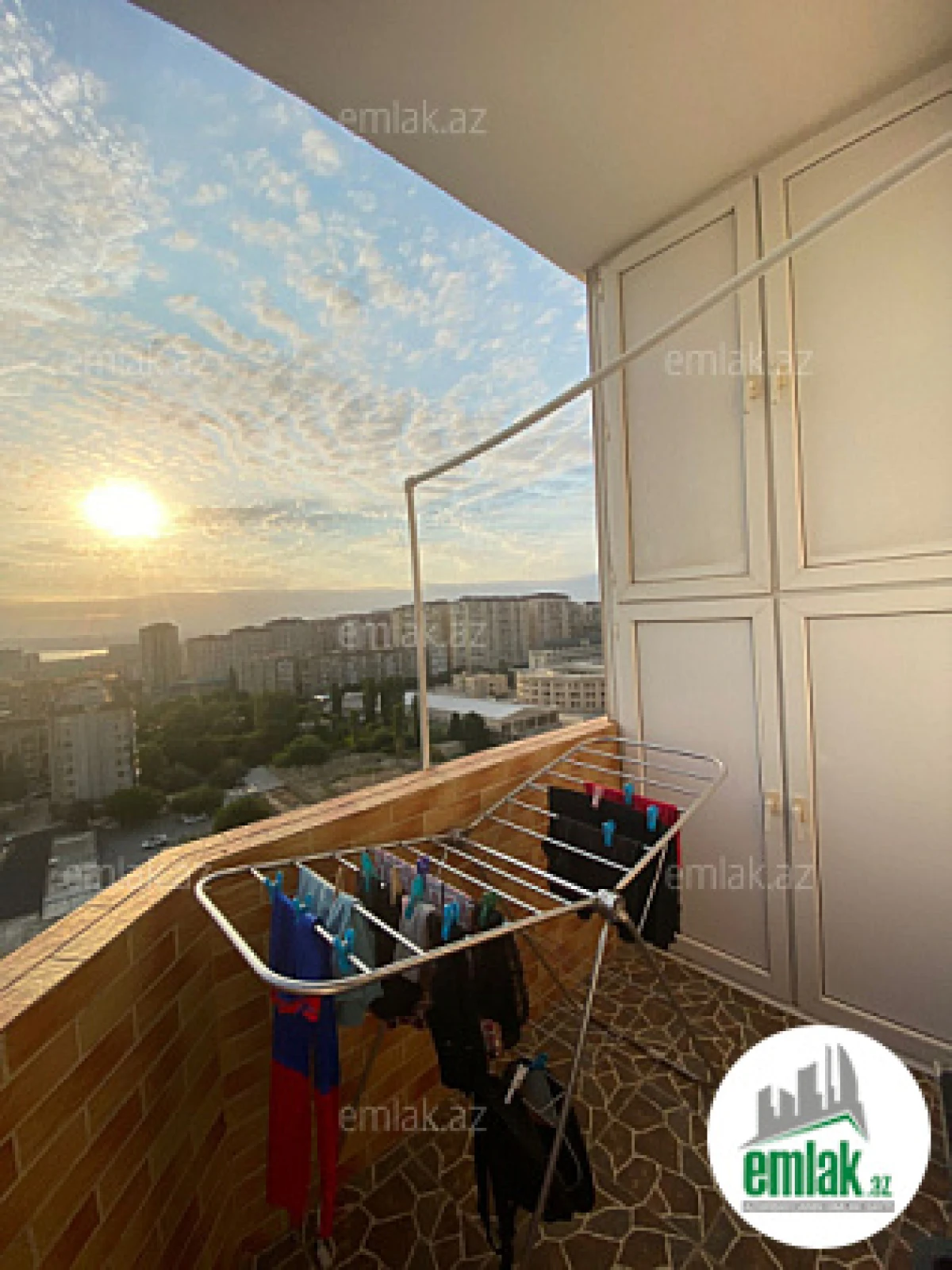 Satılır 3 otaqlı yeni tikili 110 m²