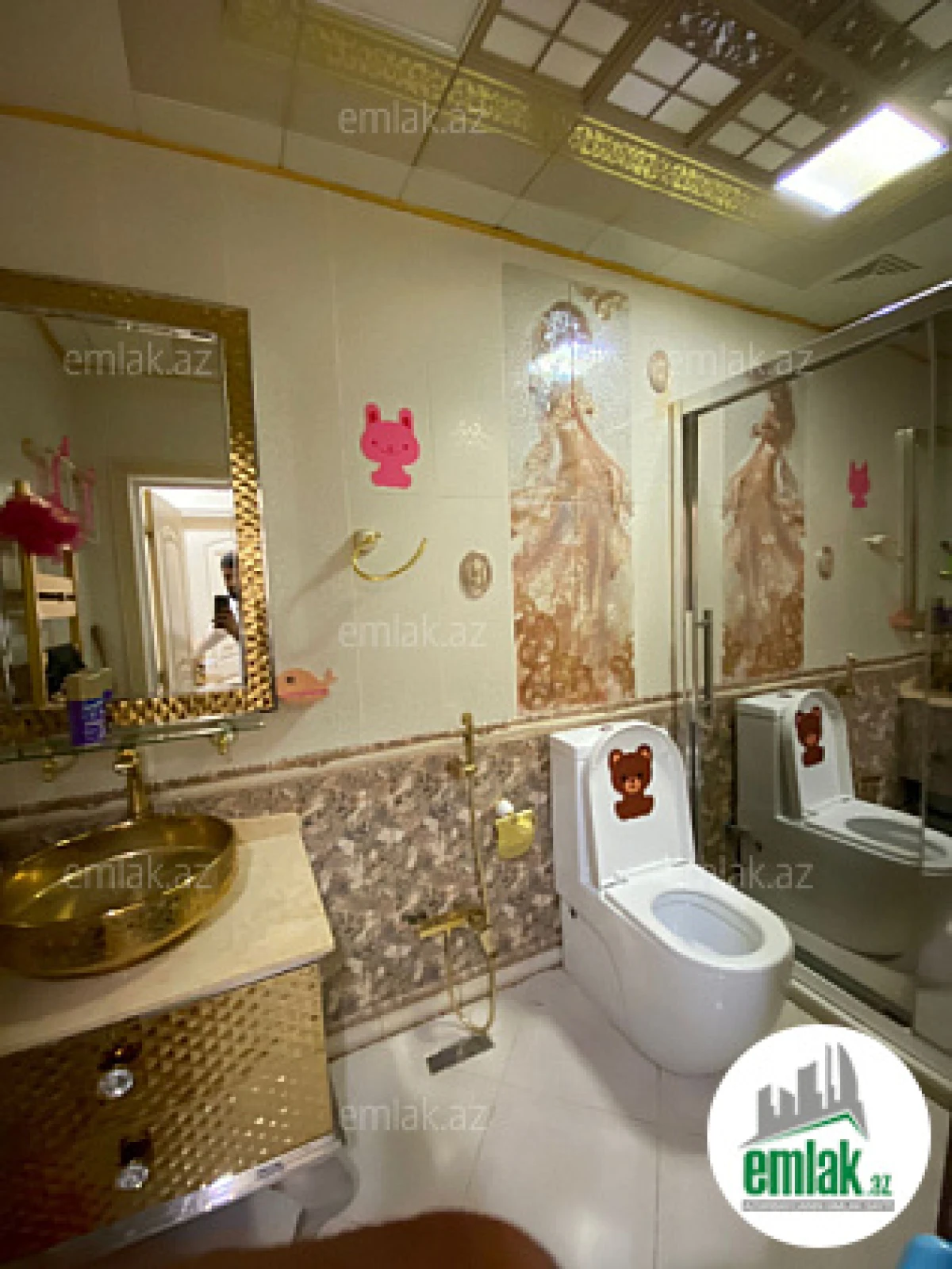 Satılır 3 otaqlı yeni tikili 110 m²