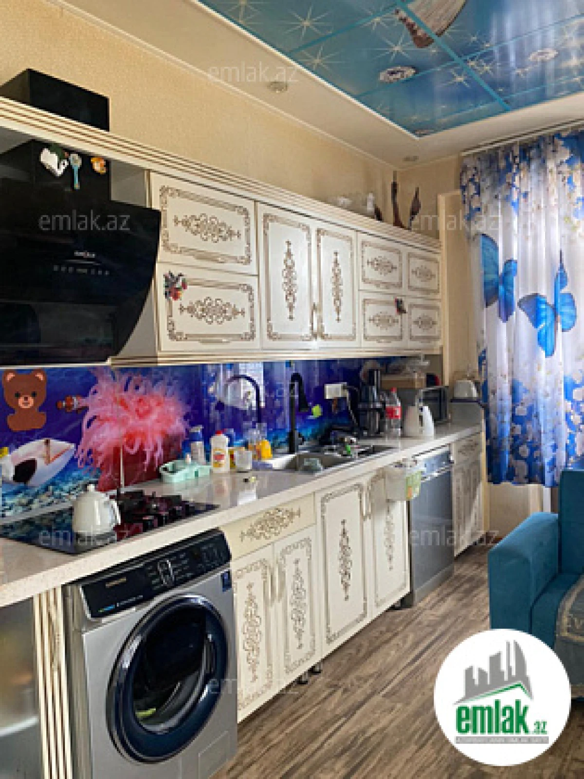 Satılır 3 otaqlı yeni tikili 110 m²