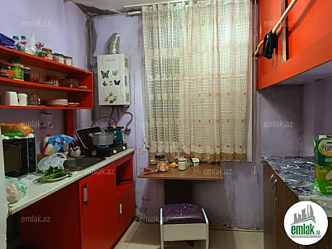Satılır 1 otaqlı köhnə tikili 22 m²