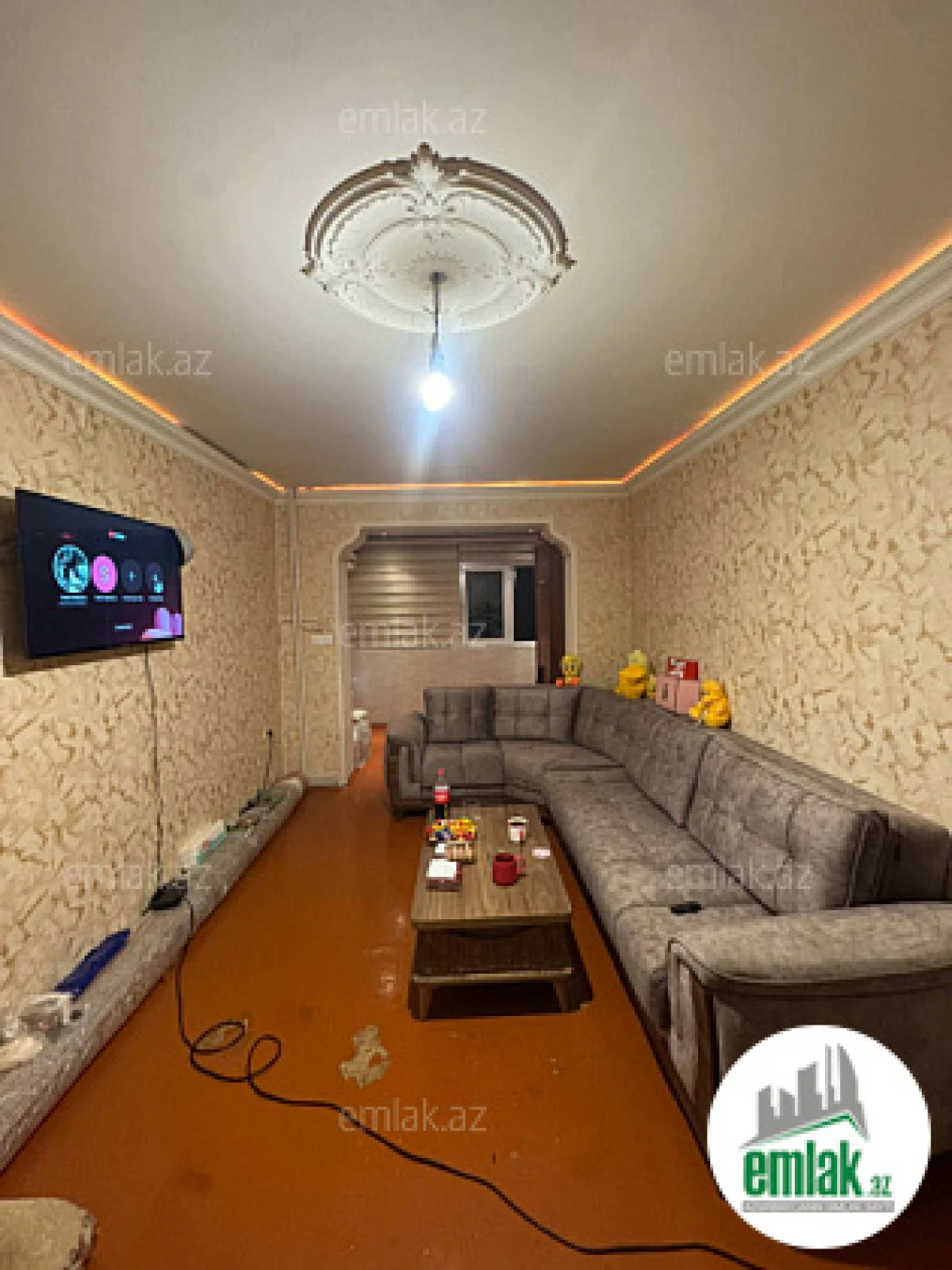 Satılır 2 otaqlı köhnə tikili 45 m²