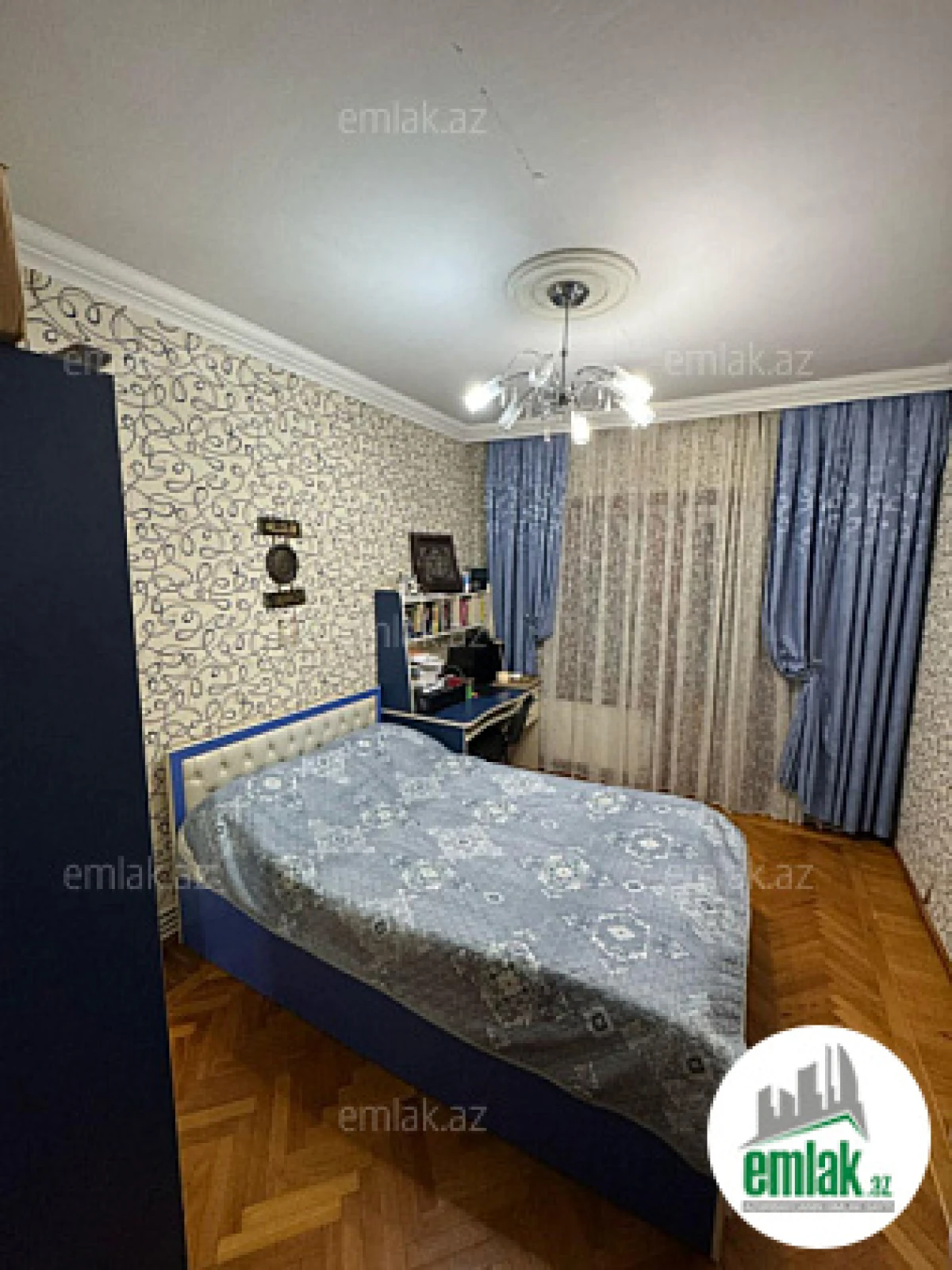 Satılır 7 otaqlı köhnə tikili 187 m²