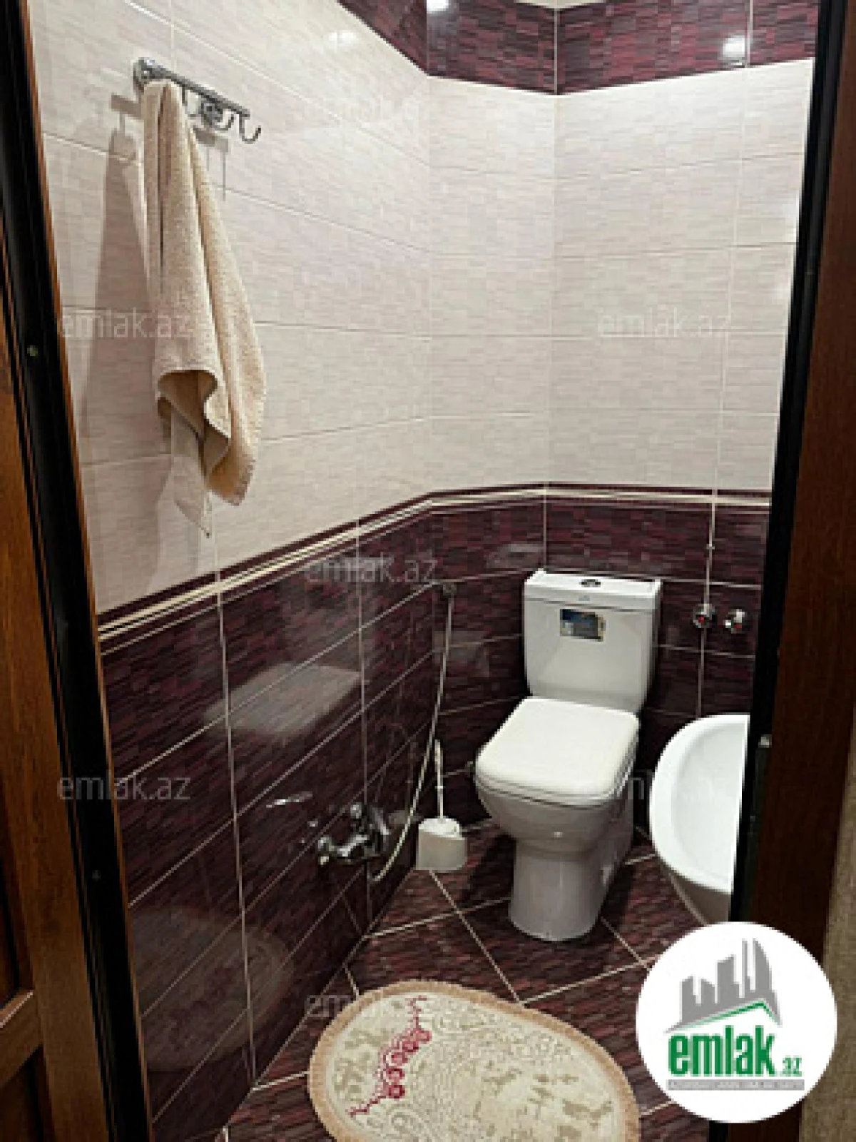 Satılır 7 otaqlı köhnə tikili 187 m²