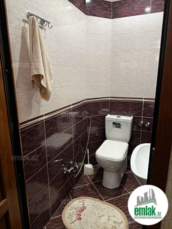 Satılır 7 otaqlı köhnə tikili 187 m²