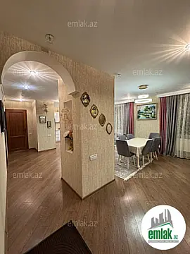 Satılır 7 otaqlı köhnə tikili 187 m²