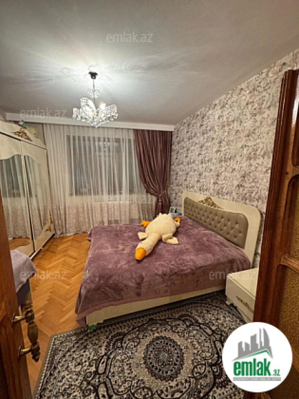 Satılır 7 otaqlı köhnə tikili 187 m²