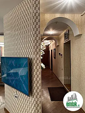 Satılır 7 otaqlı köhnə tikili 187 m²