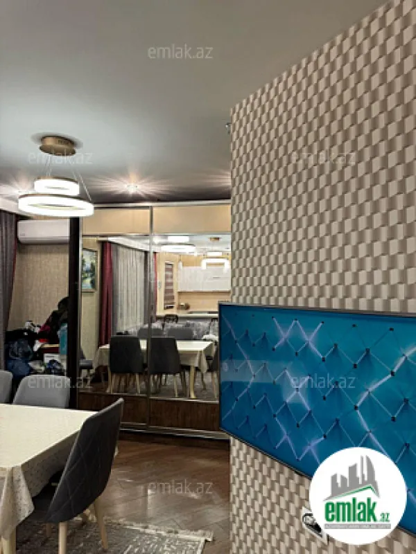 Satılır 7 otaqlı köhnə tikili 187 m²