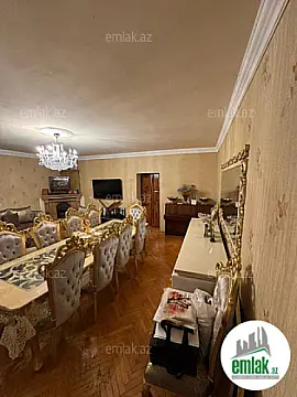Satılır 7 otaqlı köhnə tikili 187 m²