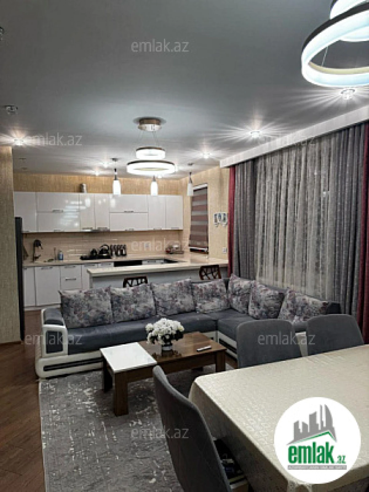 Satılır 7 otaqlı köhnə tikili 187 m²