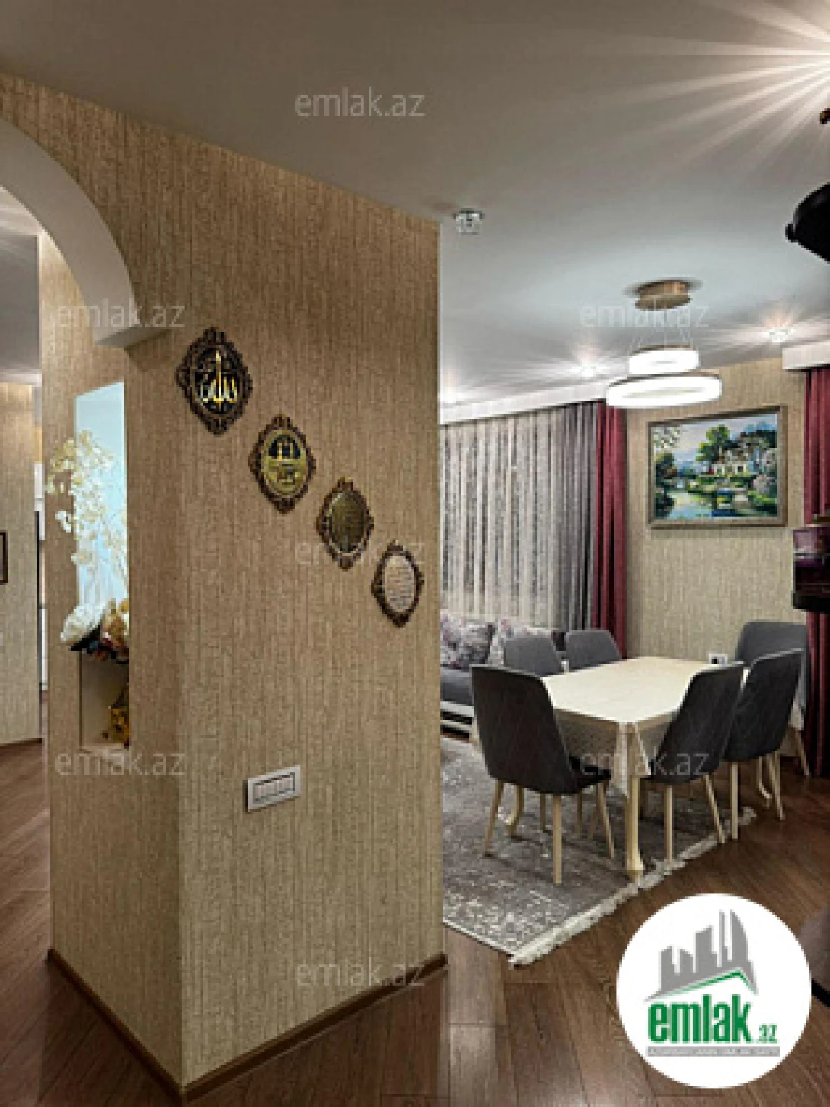 Satılır 7 otaqlı köhnə tikili 187 m²