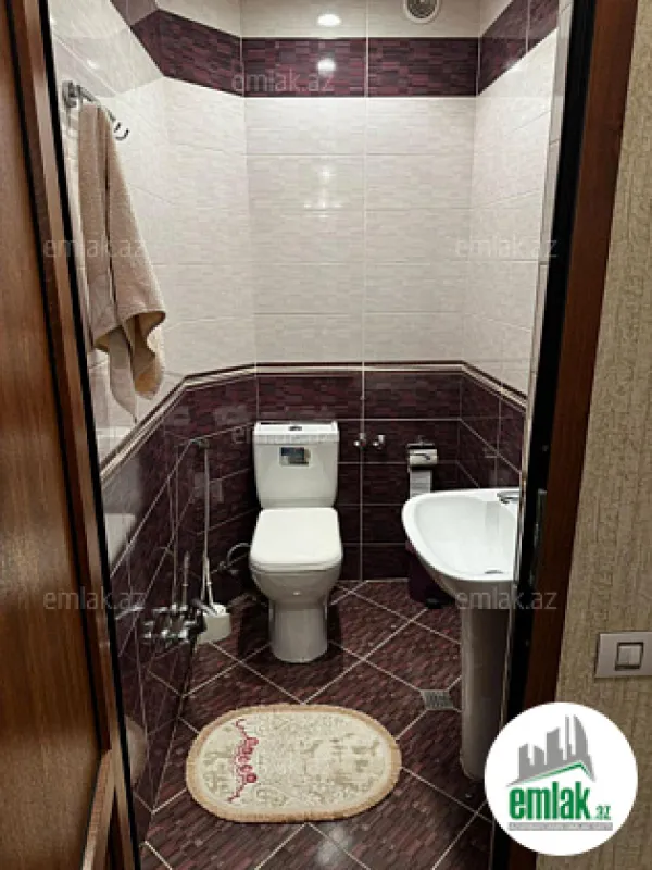 Satılır 7 otaqlı köhnə tikili 187 m²