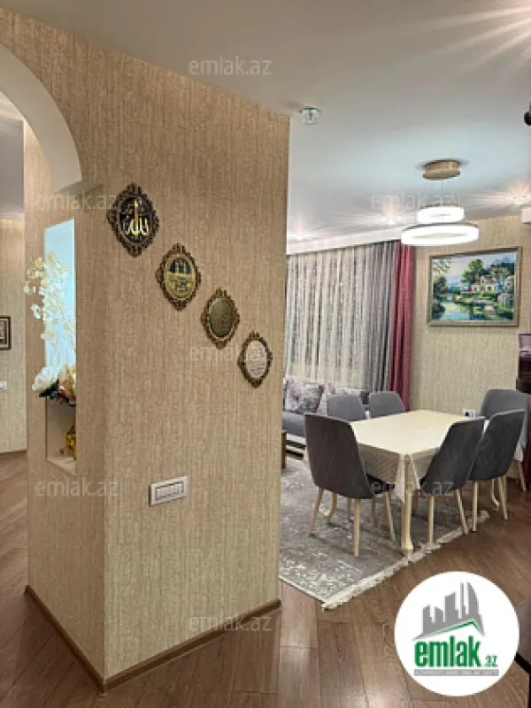 Satılır 7 otaqlı köhnə tikili 187 m²