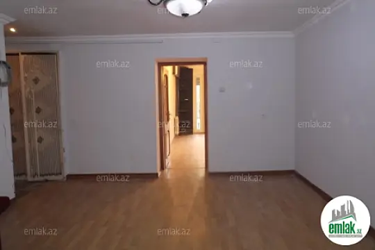 Satılır 4 otaqlı obyekt 80 m²