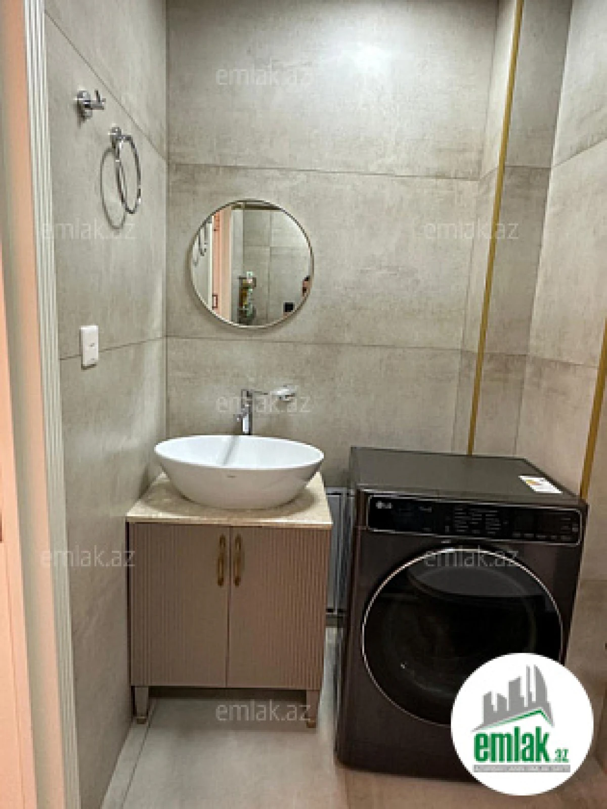 Satılır 2 otaqlı yeni tikili 53 m²