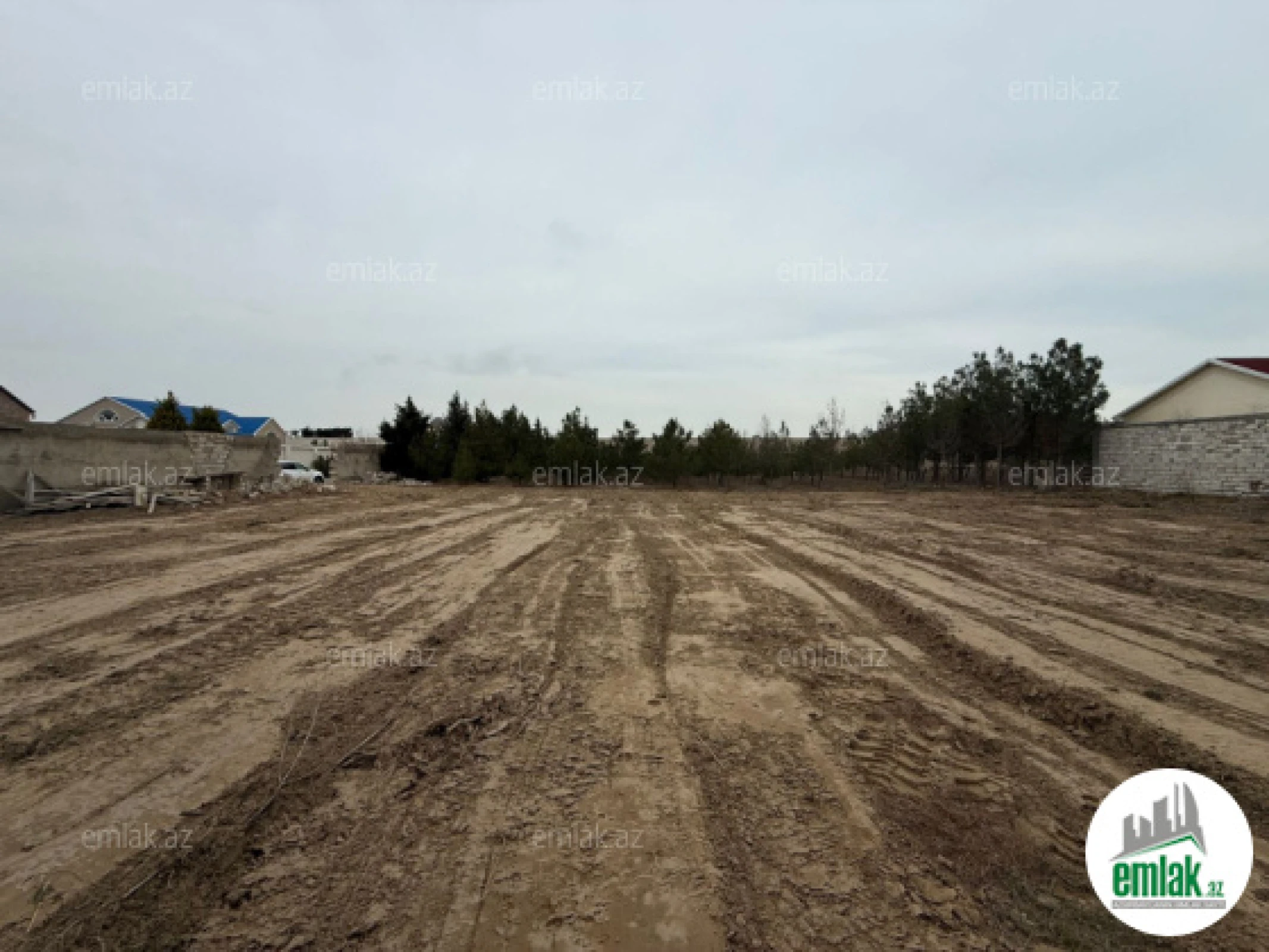 Satılır torpaq sahəsi 12 m²