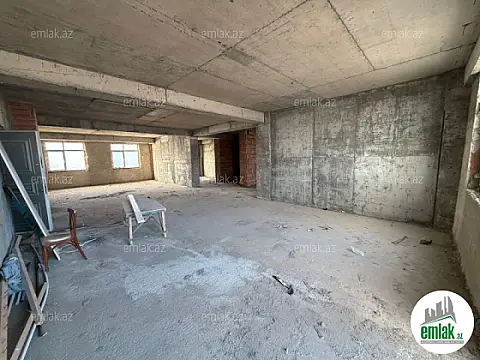 Satılır 4 otaqlı yeni tikili 185 m²