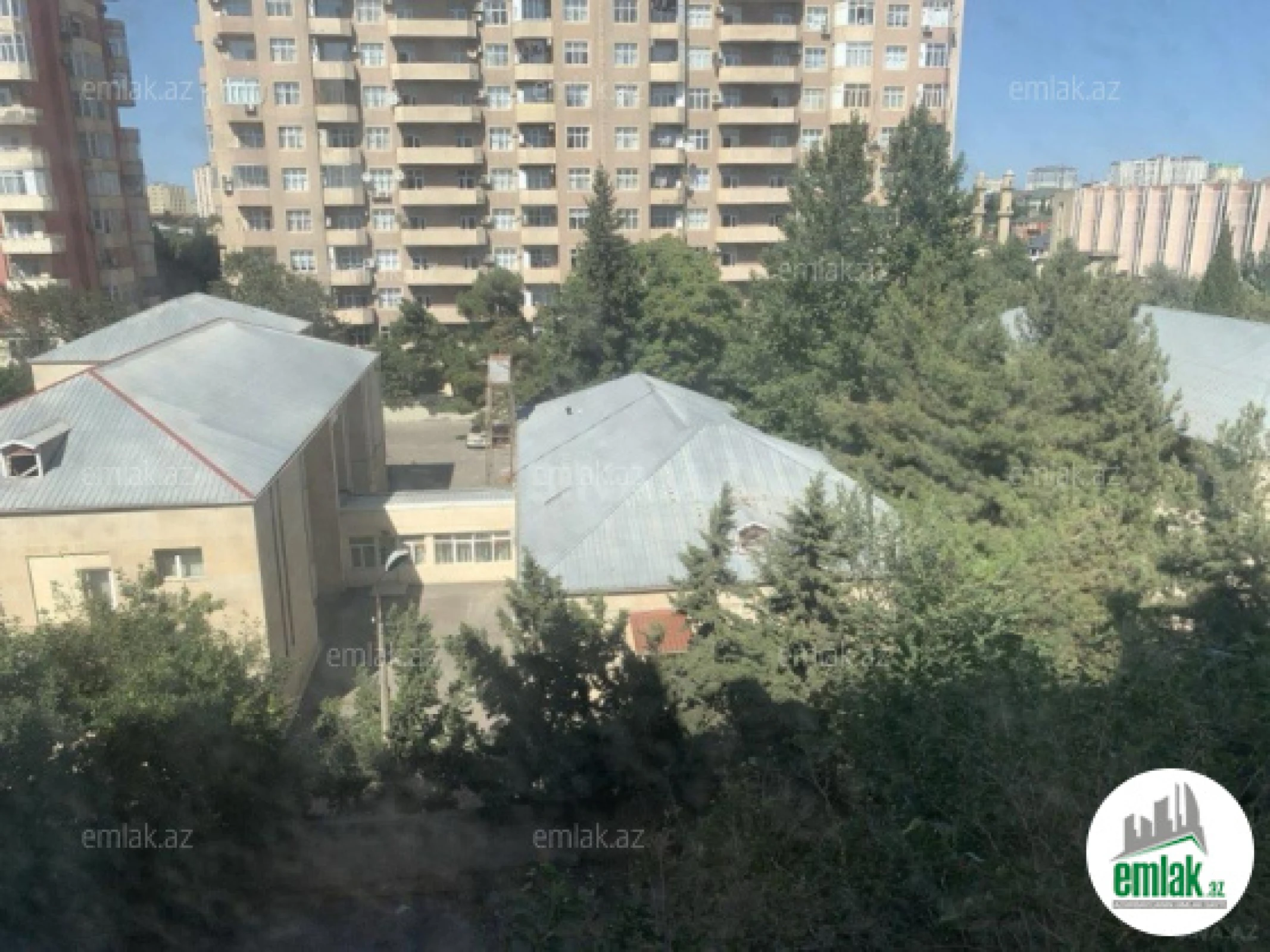 Satılır 5 otaqlı köhnə tikili 125 m²