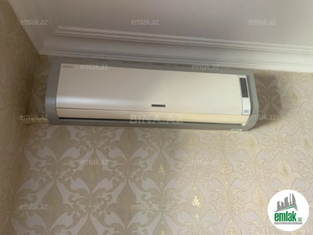 Satılır 5 otaqlı köhnə tikili 125 m²