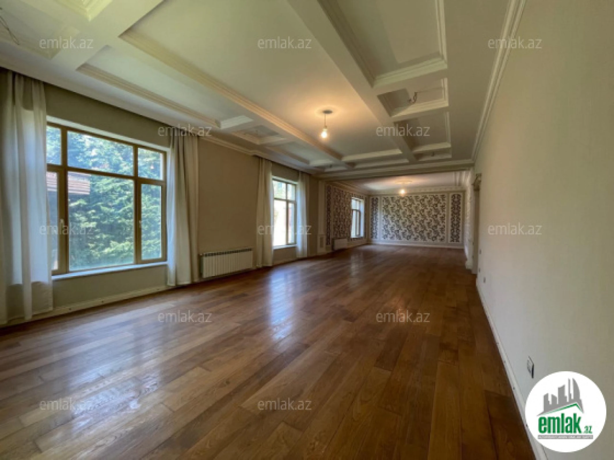 Satılır 7 otaqlı həyət evi 1000 m²