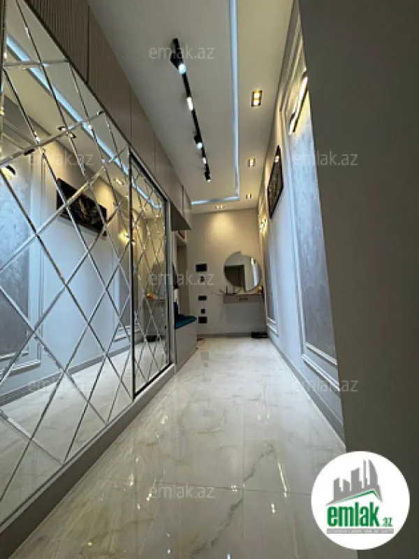 Satılır 3 otaqlı yeni tikili 95 m²