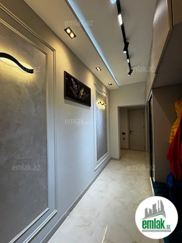 Satılır 3 otaqlı yeni tikili 95 m²