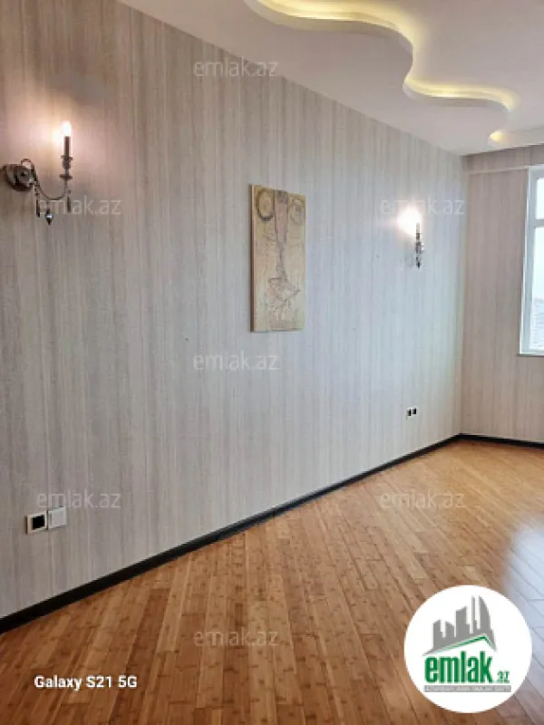 Satılır 3 otaqlı yeni tikili 100 m²