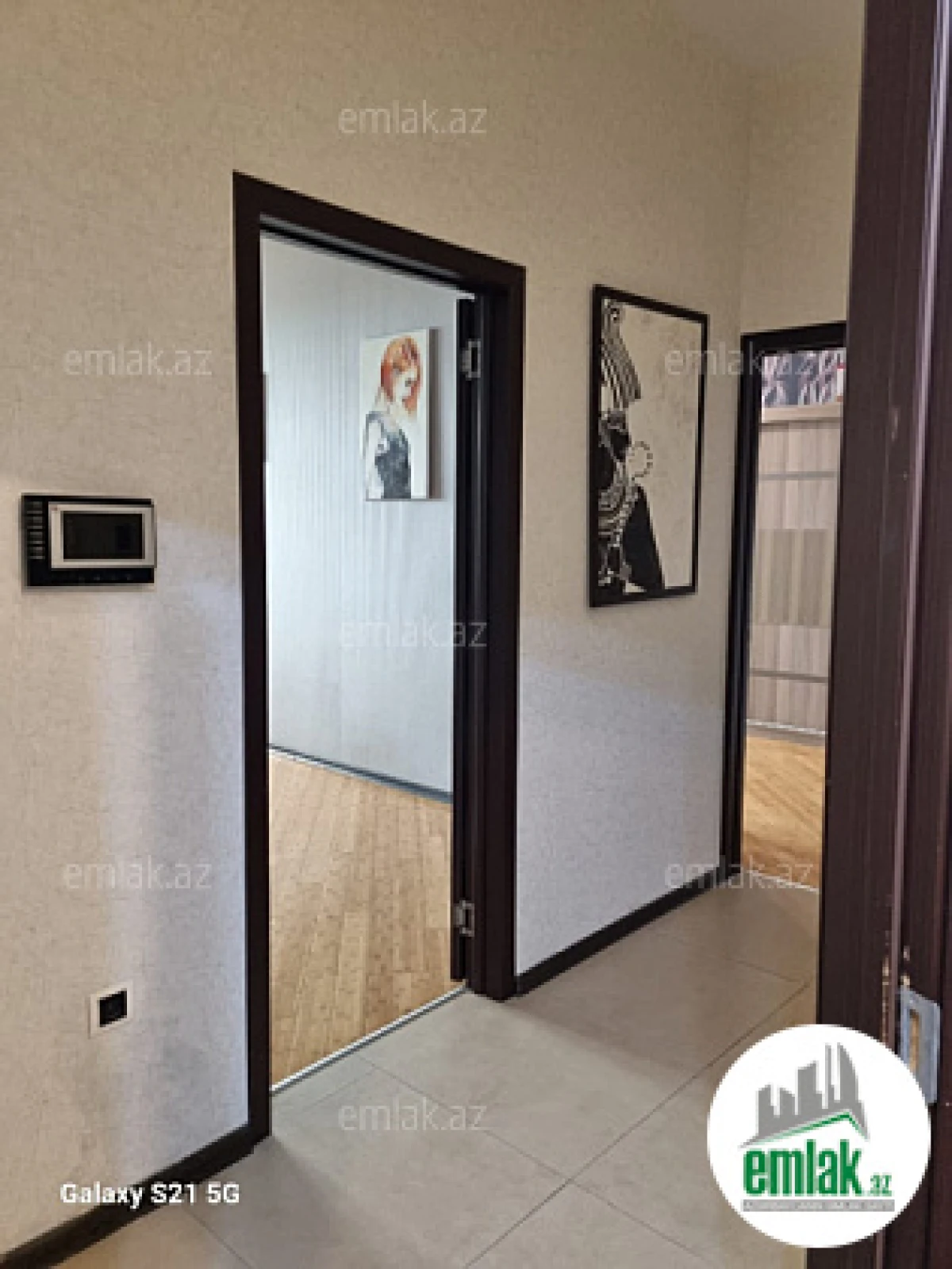 Satılır 3 otaqlı yeni tikili 100 m²