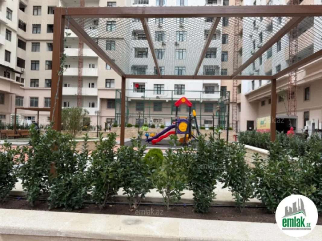 Satılır 3 otaqlı yeni tikili 145 m²