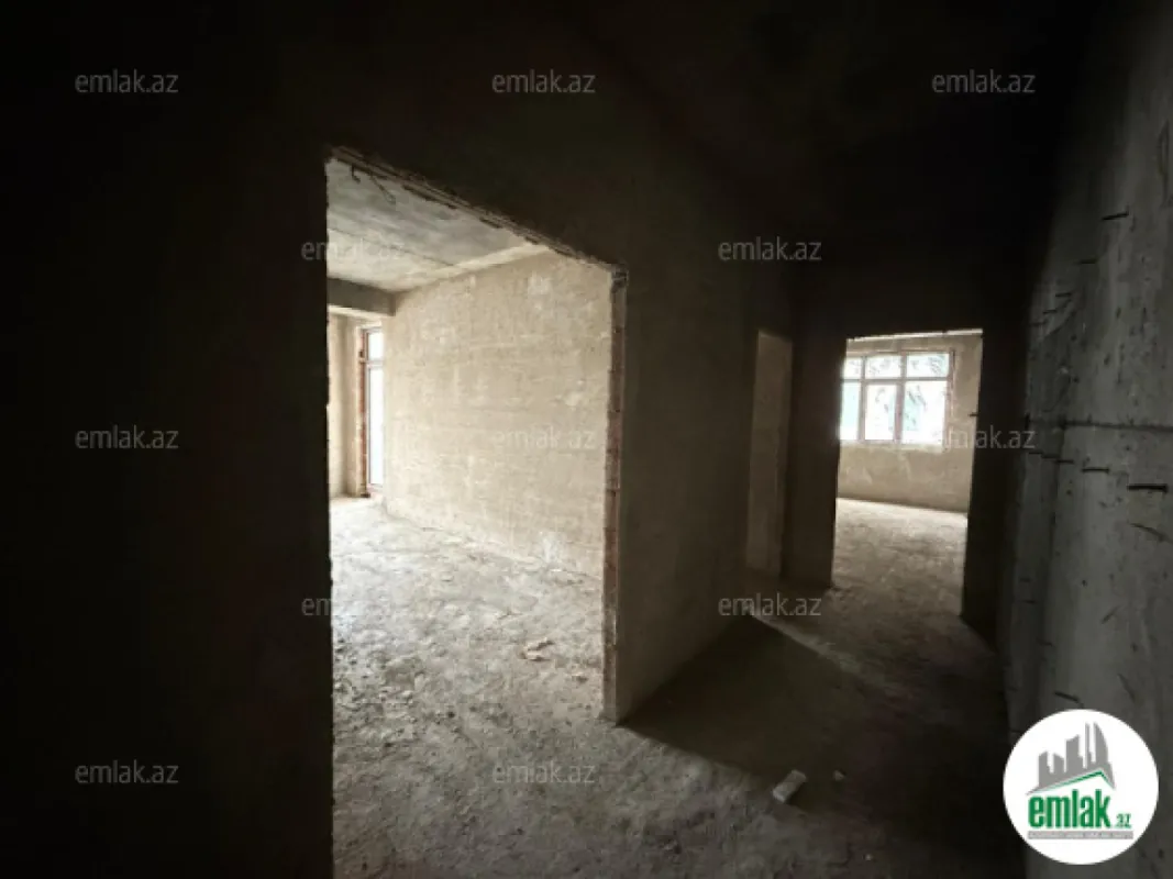 Satılır 3 otaqlı yeni tikili 145 m²