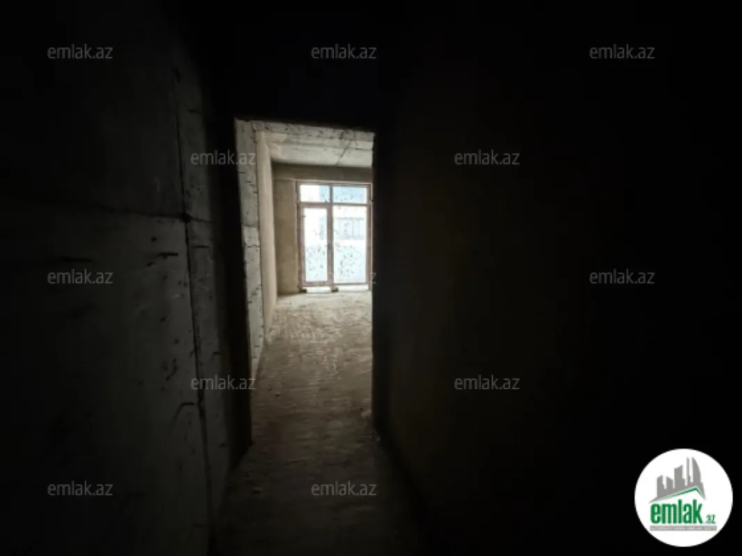 Satılır 3 otaqlı yeni tikili 145 m²