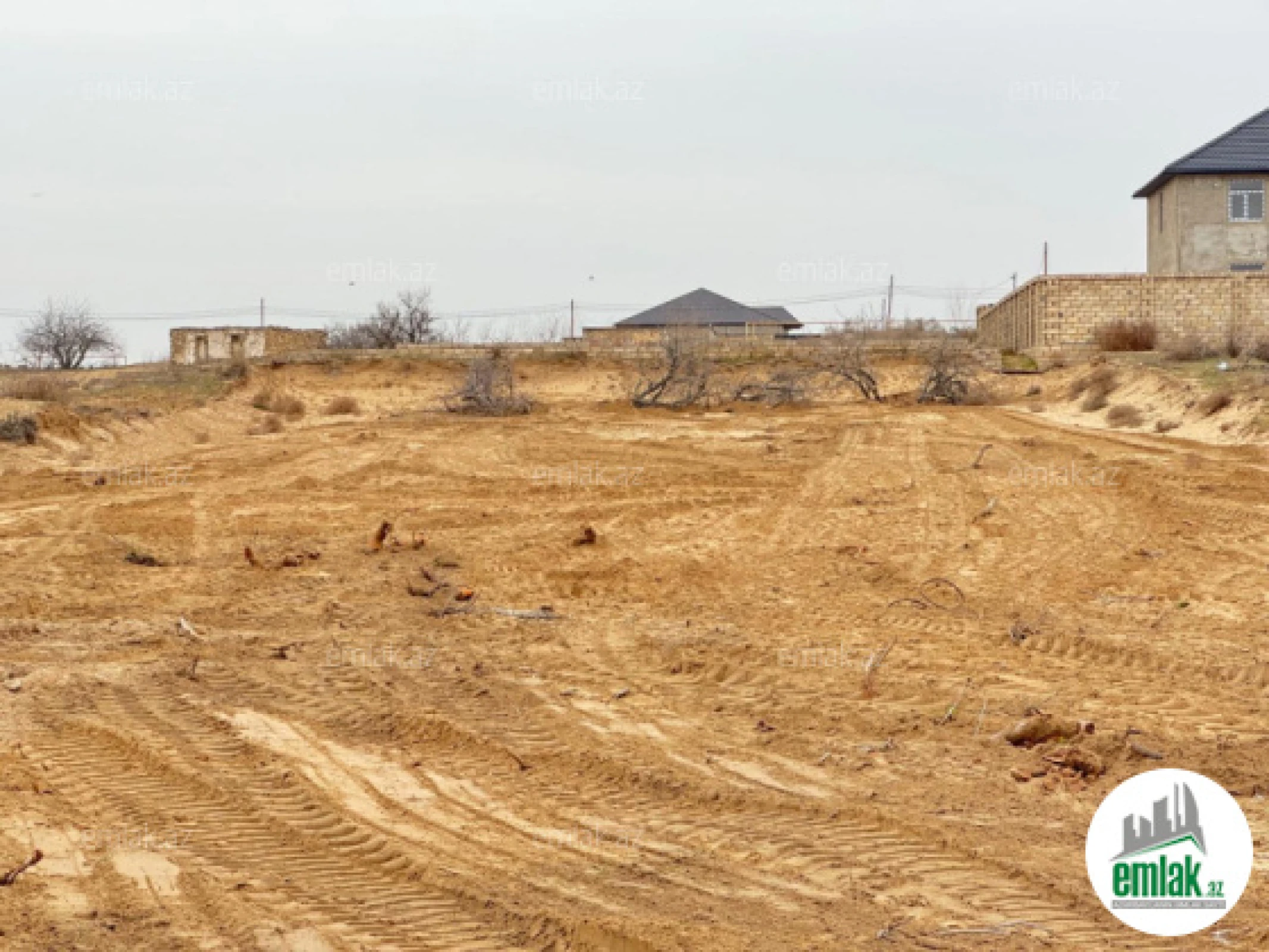 Satılır torpaq sahəsi 23.5 m²