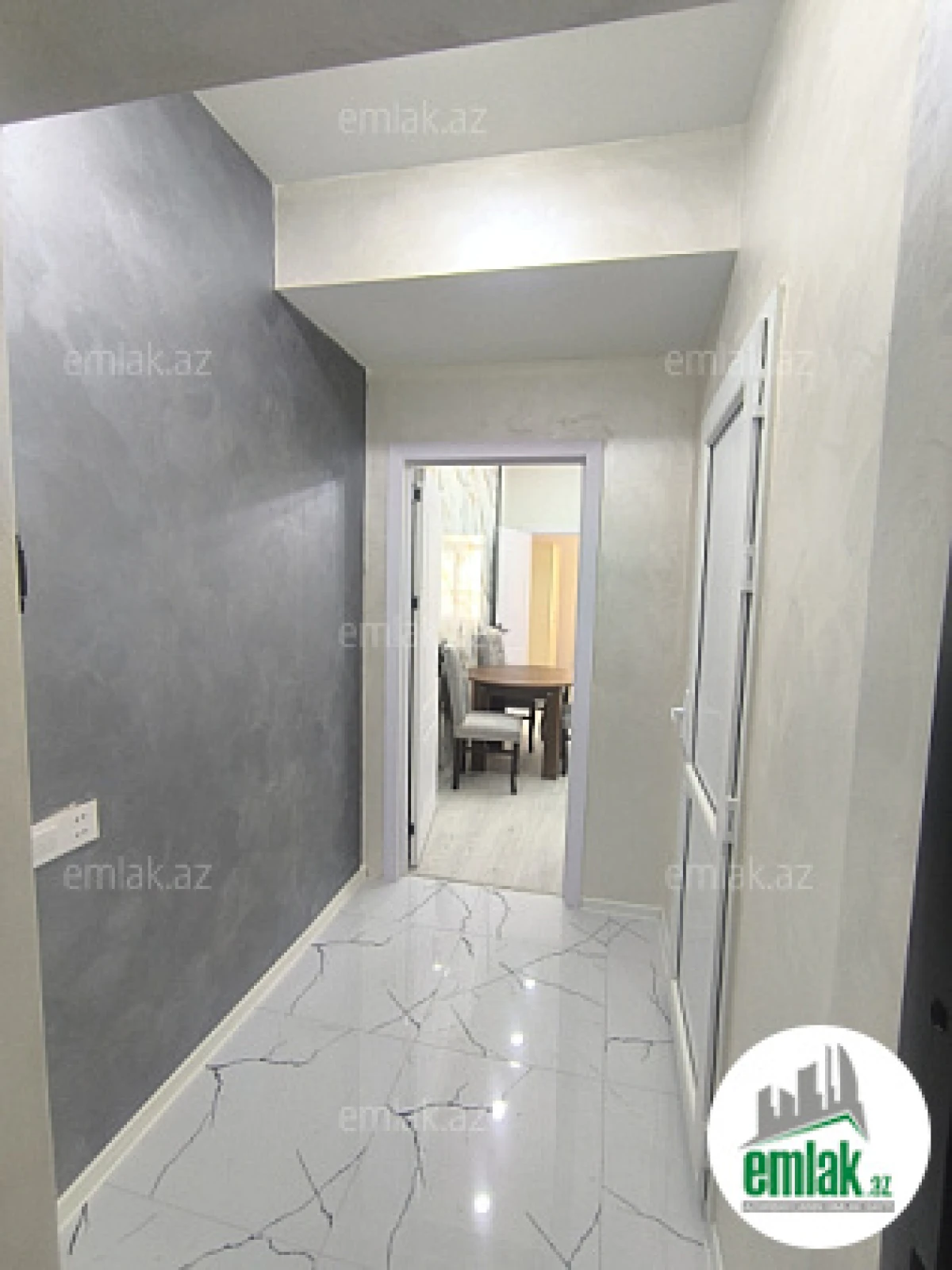 Satılır 2 otaqlı yeni tikili 30 m²