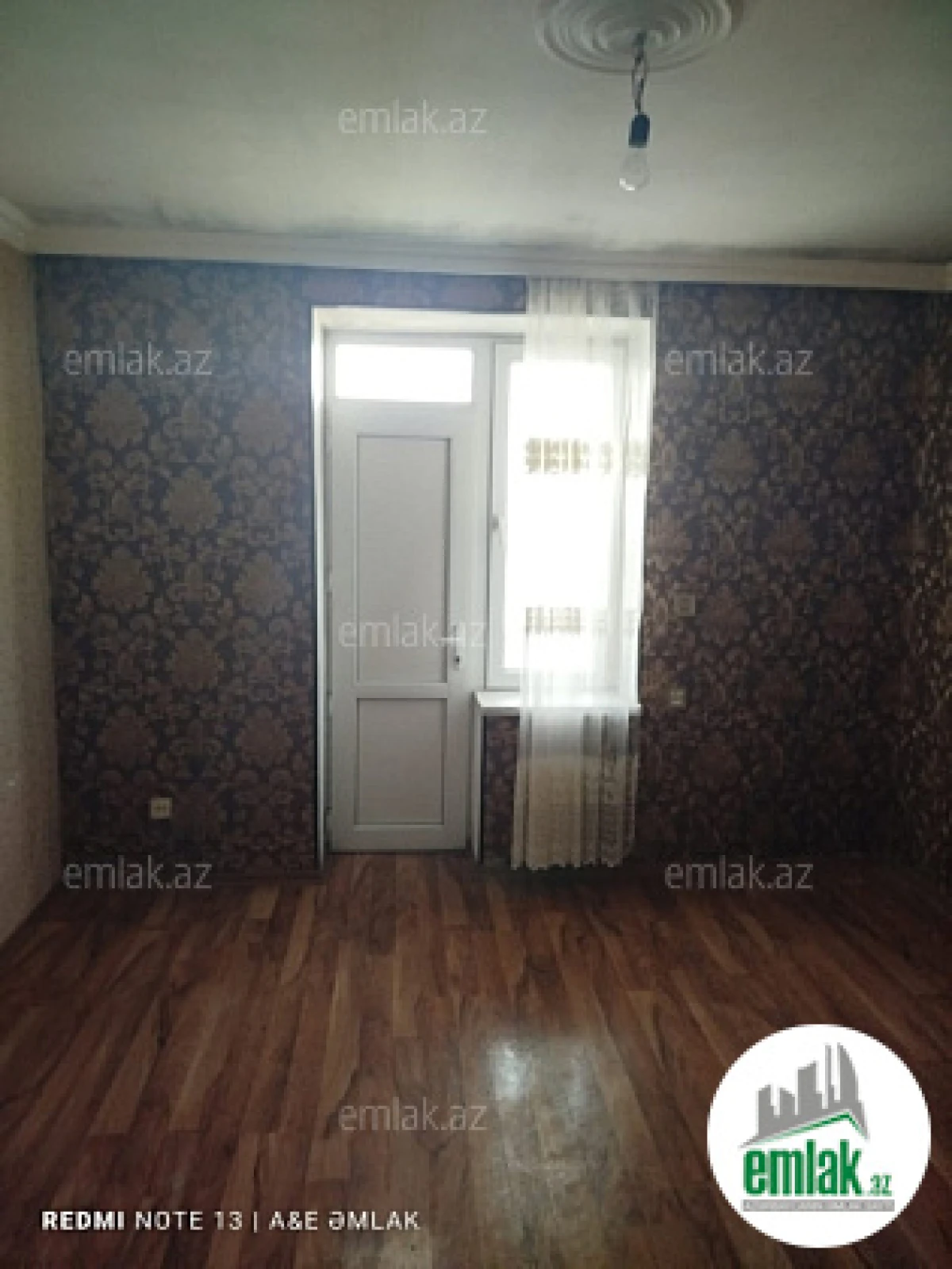 Satılır 2 otaqlı köhnə tikili 45 m²