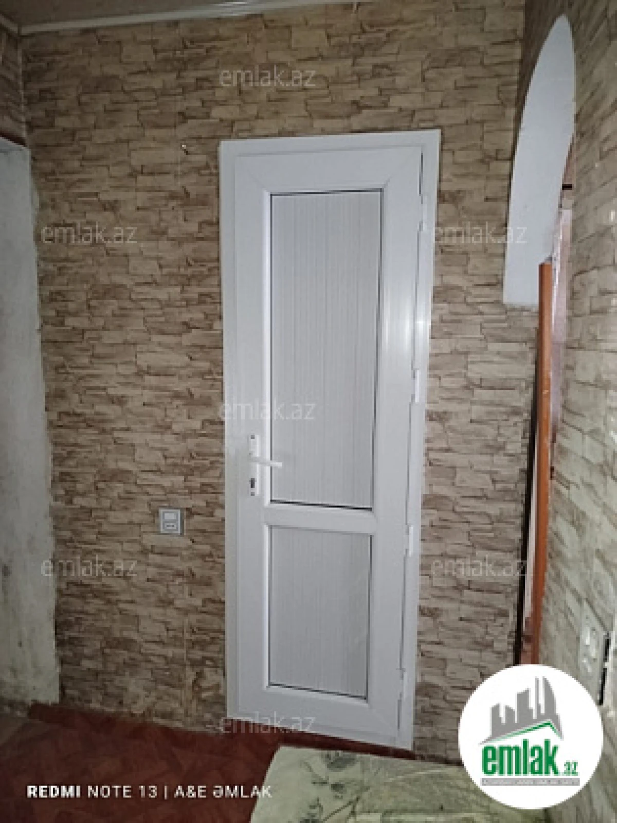 Satılır 2 otaqlı köhnə tikili 45 m²