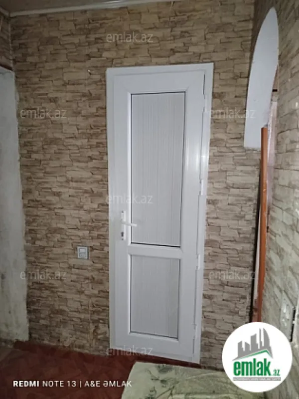 Satılır 2 otaqlı köhnə tikili 45 m²