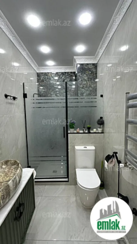 Satılır 2 otaqlı yeni tikili 90 m²