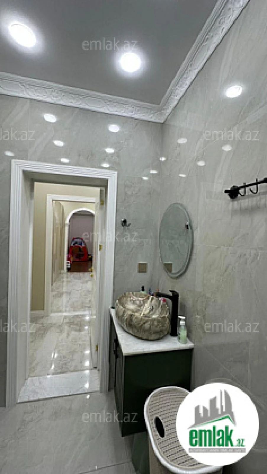 Satılır 2 otaqlı yeni tikili 90 m²