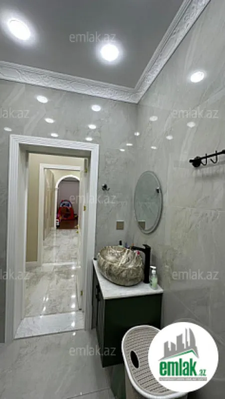 Satılır 2 otaqlı yeni tikili 90 m²