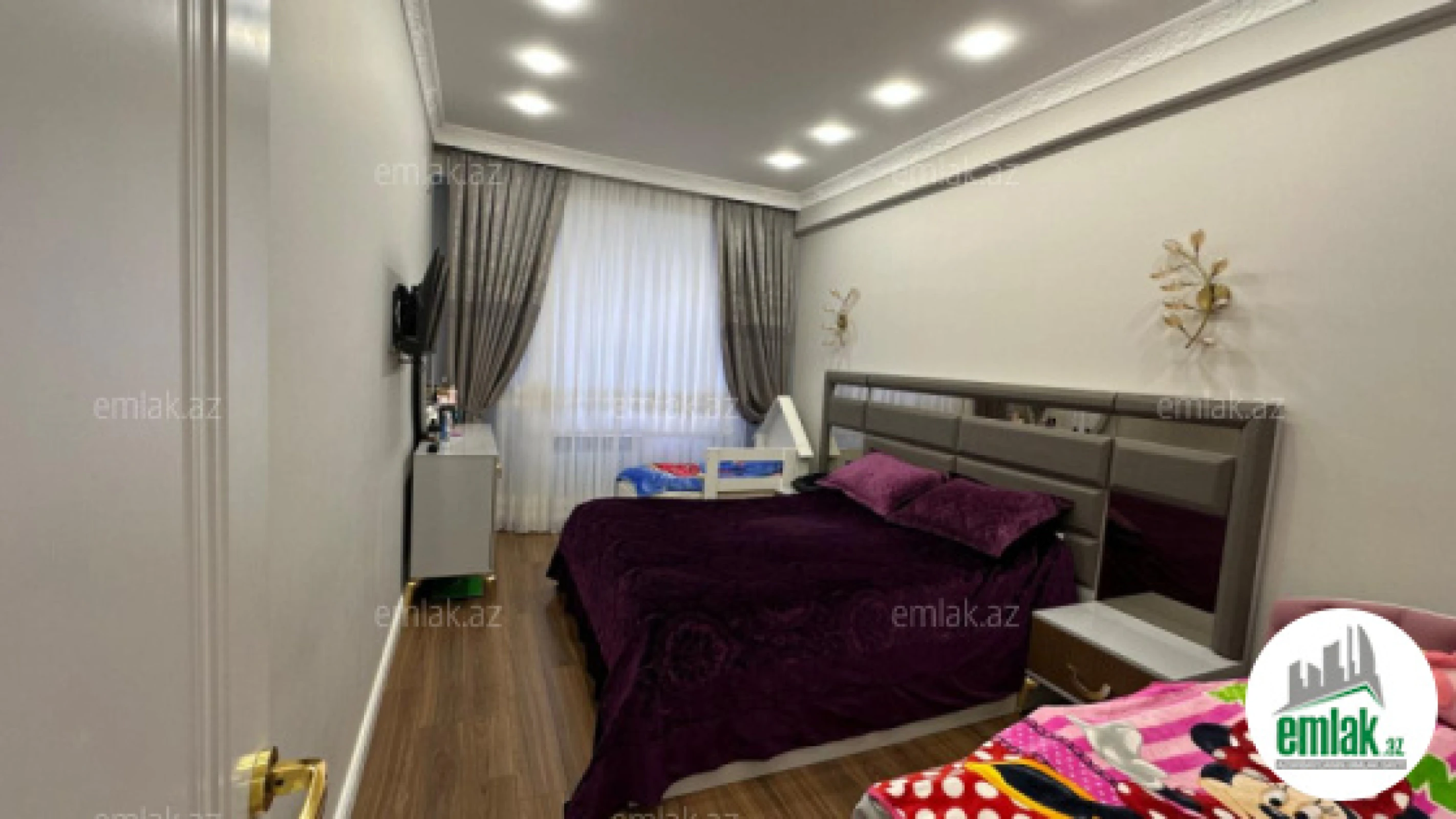 Satılır 2 otaqlı yeni tikili 90 m²