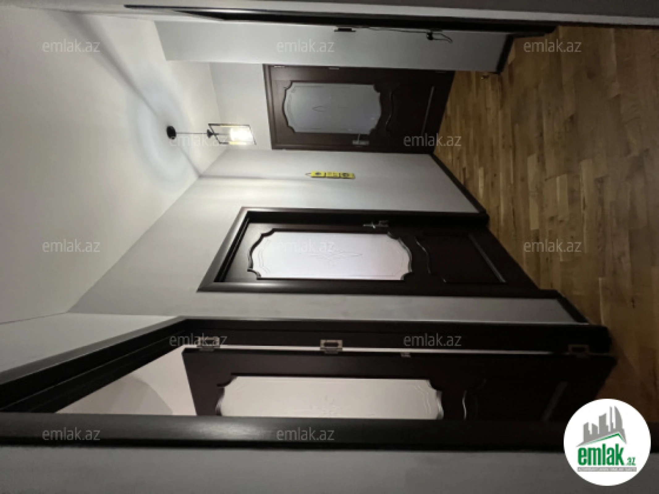 Satılır 3 otaqlı yeni tikili 75 m²