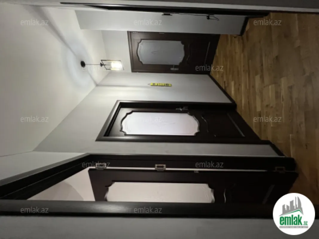 Satılır 3 otaqlı yeni tikili 75 m²